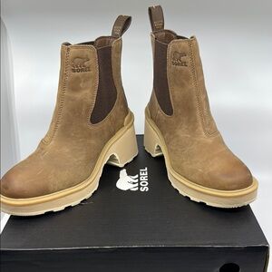 Sorel Brown Tan Heeled Boots with Suede Upper